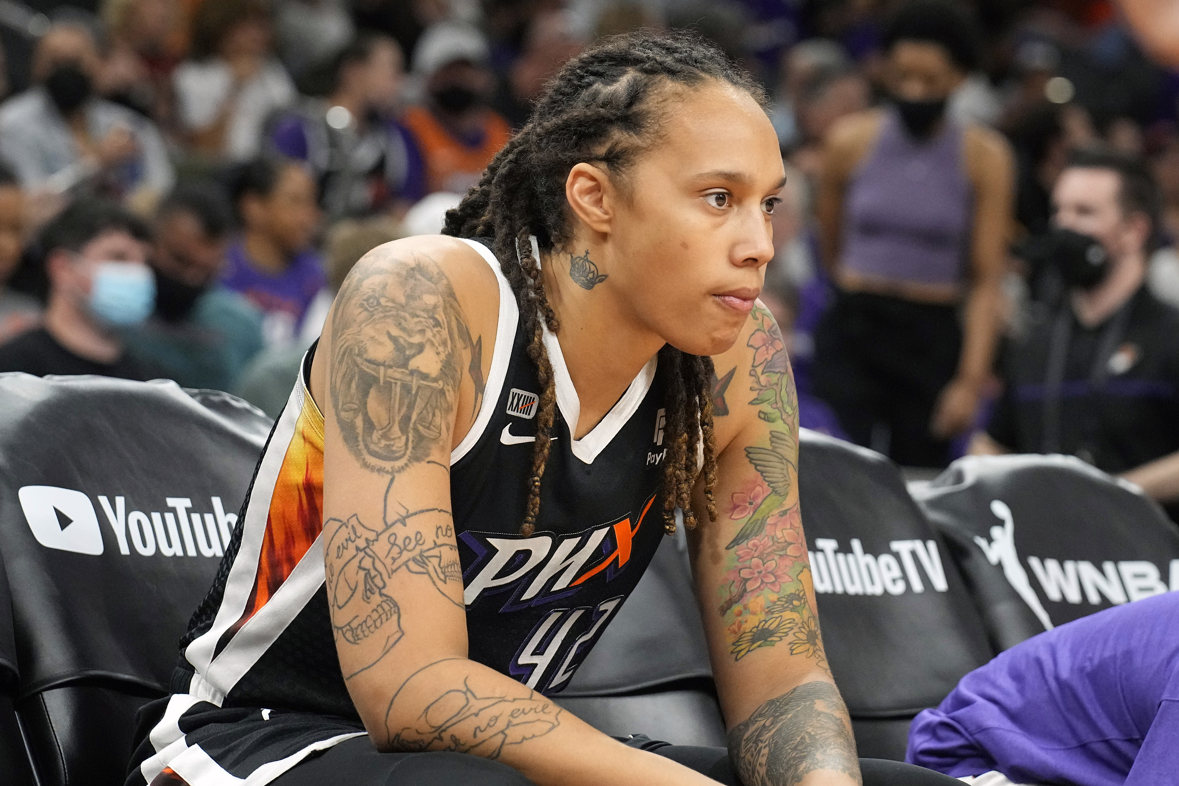 Brittney-Griner-and-her-294-days-detainment-in-Russia--24-85.jpg