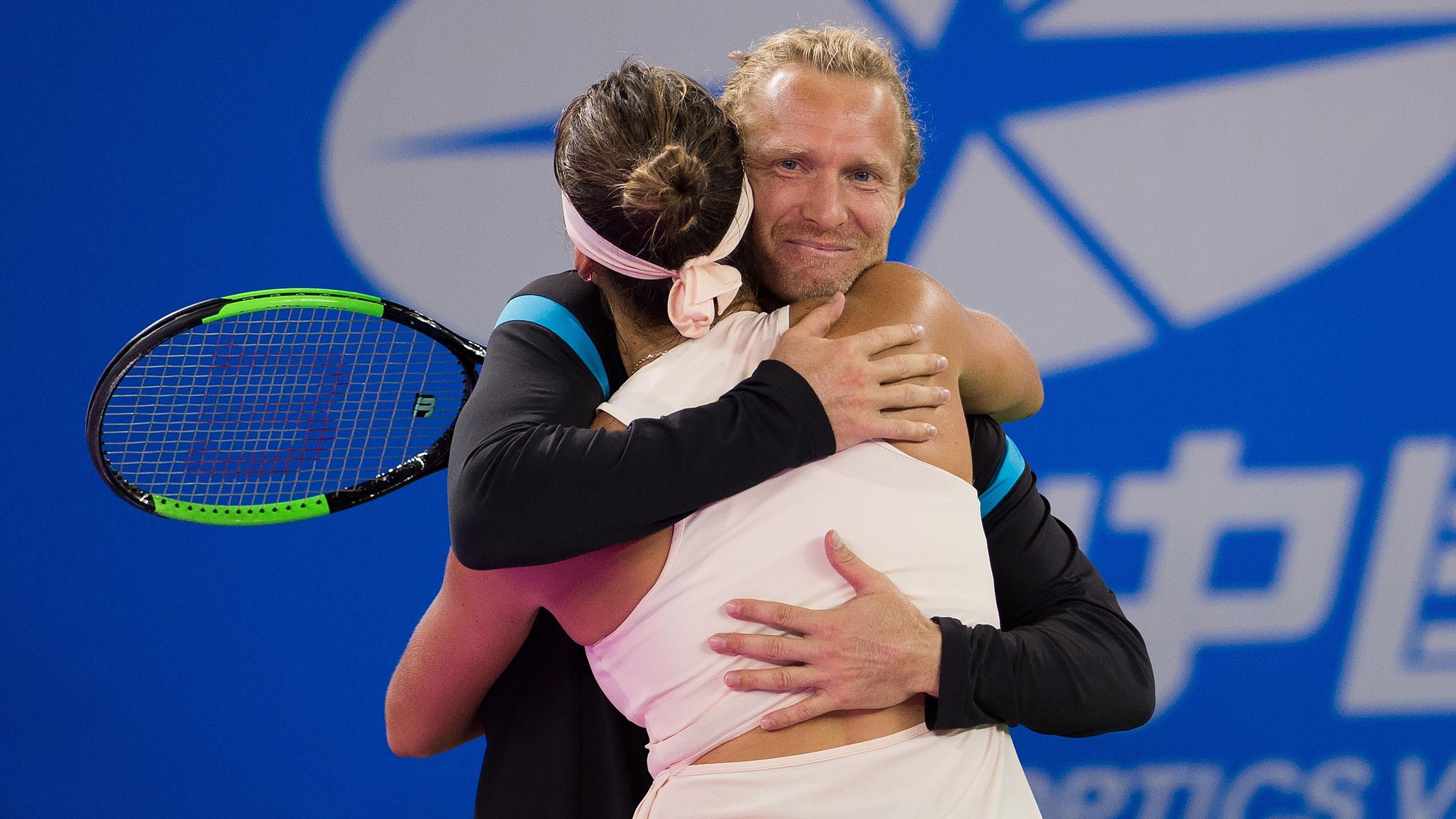 Dmitry-Tursunov-has-spoken-about-Emma-Raducanu-having-red-flags-that-just-couldnt-be-ignored--19-83.jpg