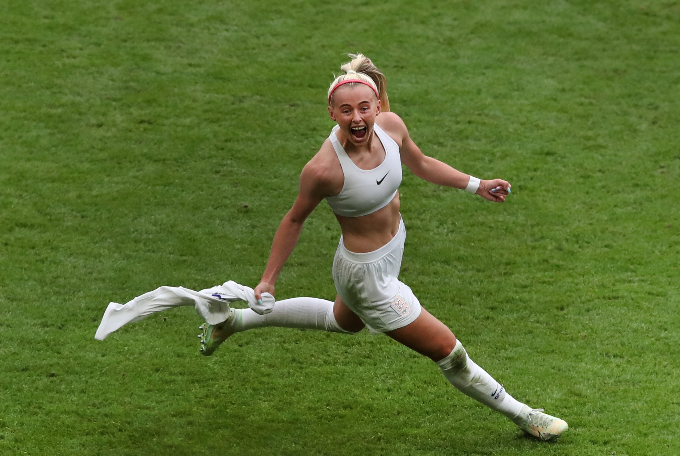 Epic-Chloe-Kellys-celebration-of-winning-Euro-2022--62-24.jpg