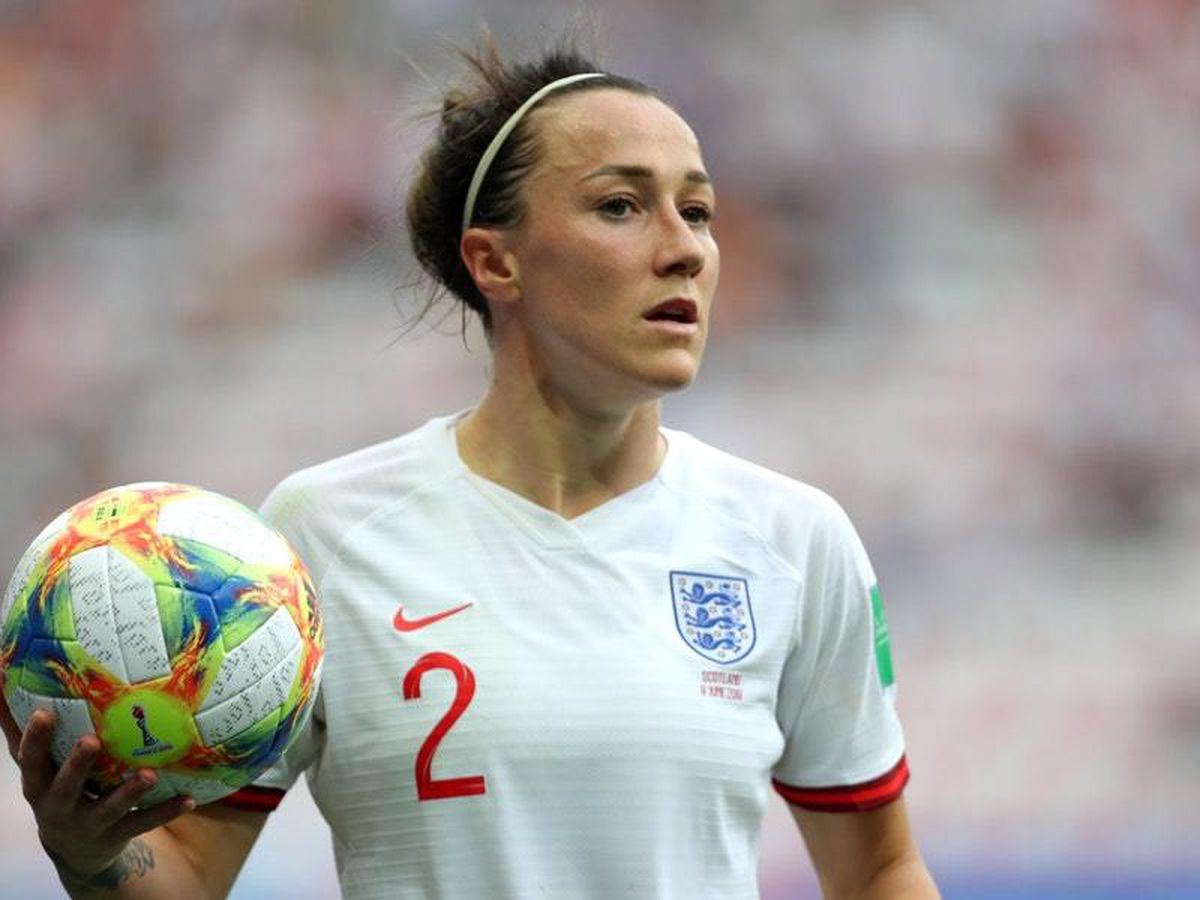 Lucy-Bronze-was-called-the-best-player-after-winning-Sweden-in-Euro-2022--37-43.jpg