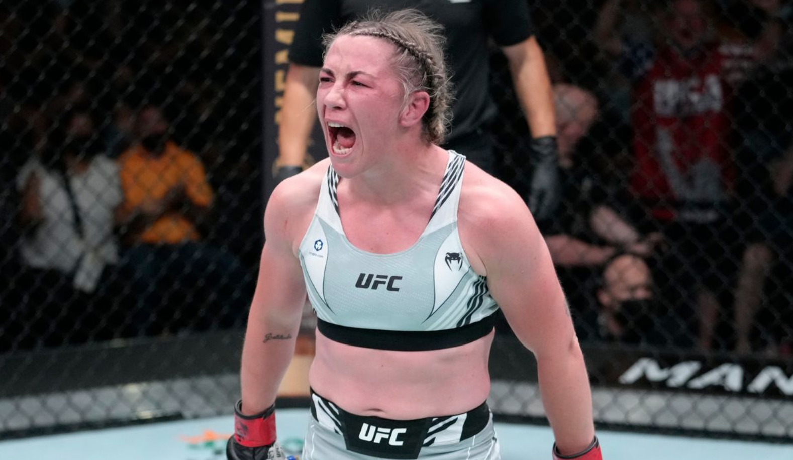 Molly-McCann-has-lost-to-Erin-Blanchfield-at-UFC-281--45-27.png