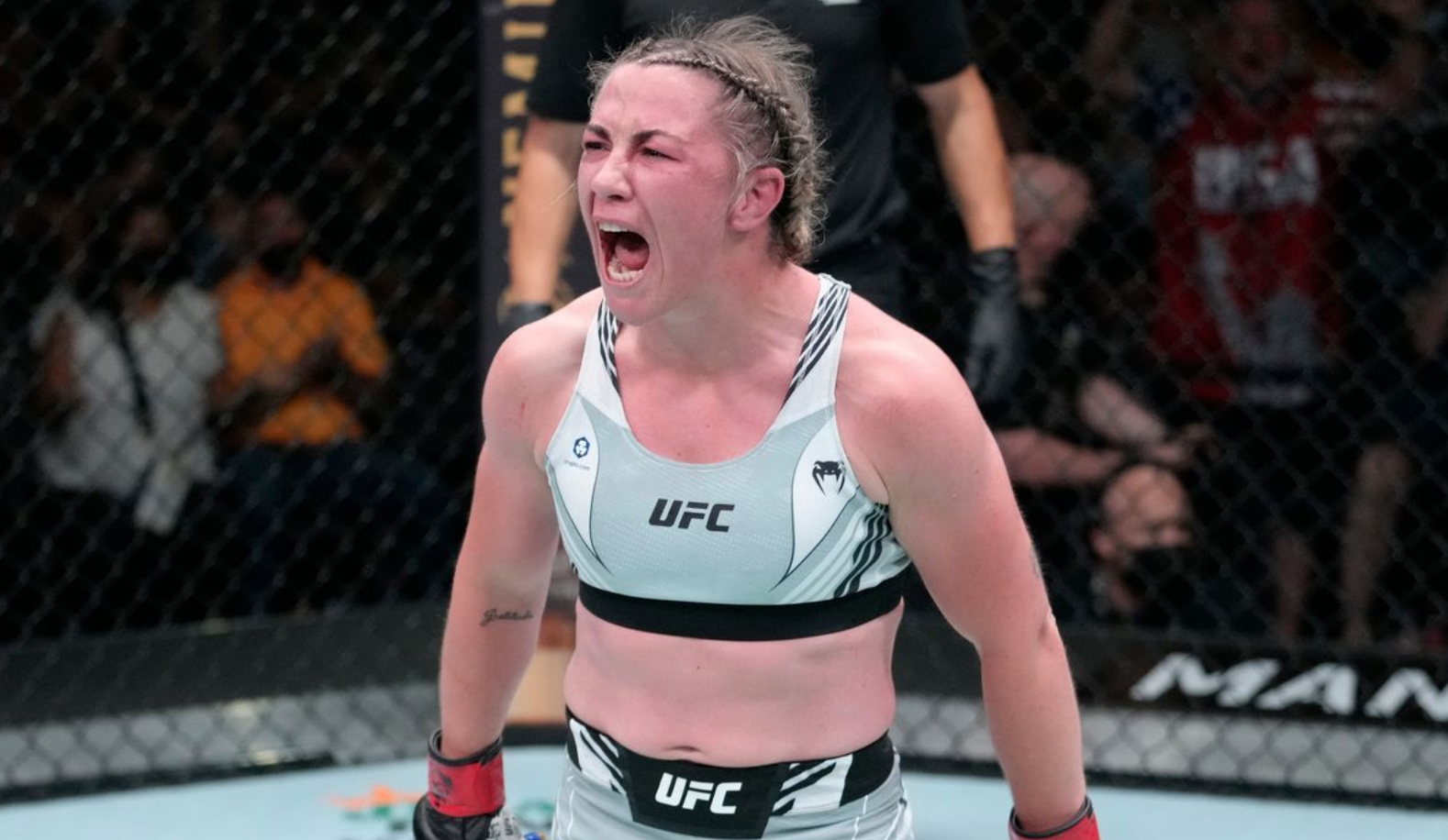Molly-McCann-has-lost-to-Erin-Blanchfield-at-UFC-281--70-97.png