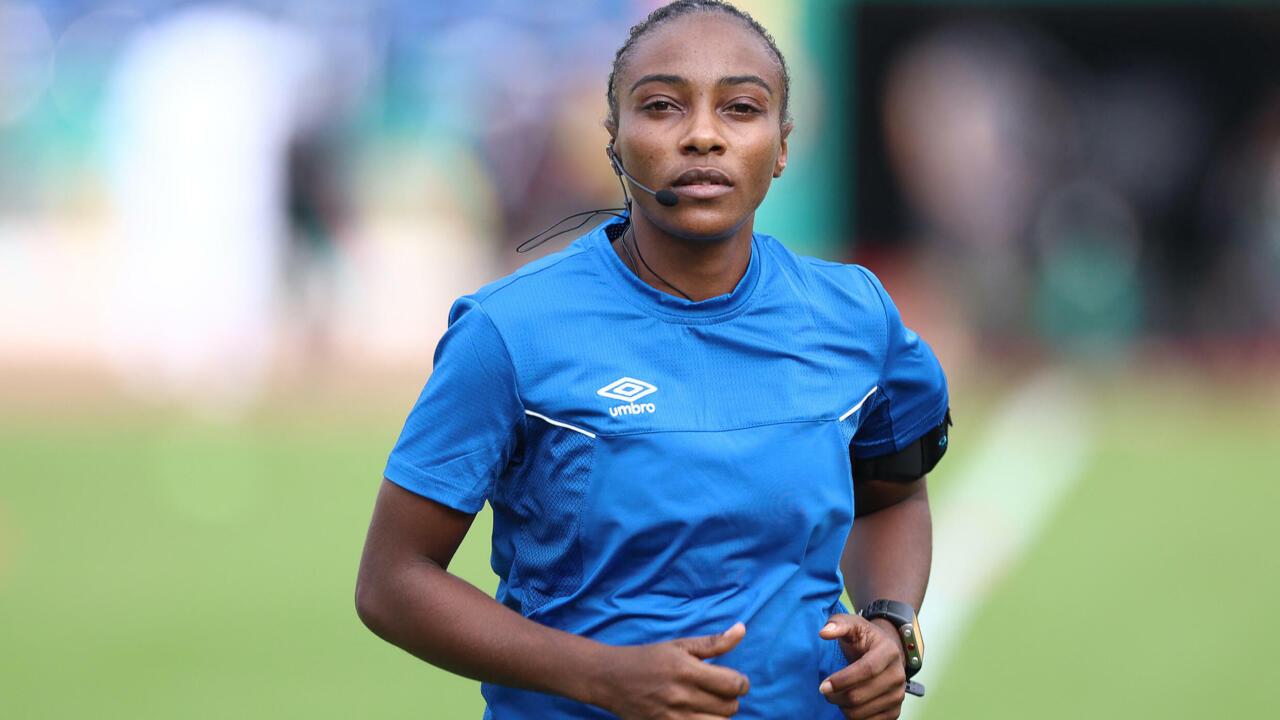 Salima-Mukansanga-hopes-she-will-inspire-other-female-referees--42-19.jpg