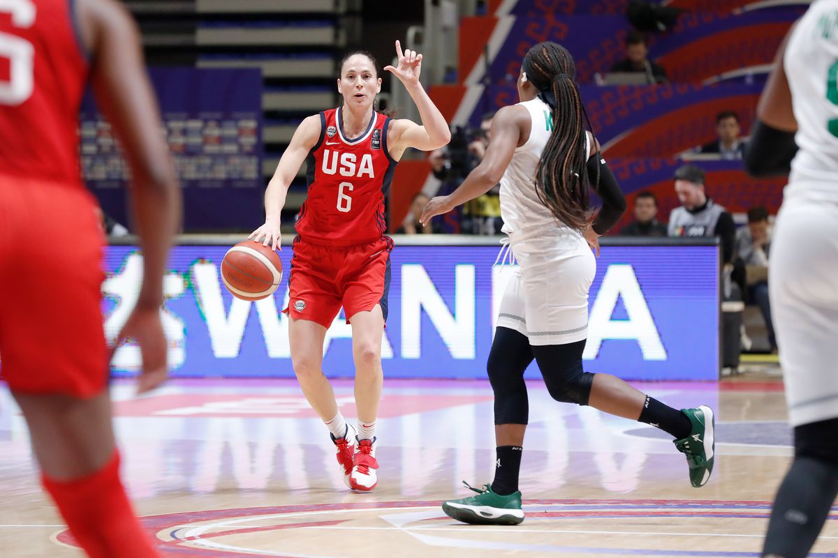 Sue-Bird-was-the-center-of-the-attention-in-the-last-game-in-Seatle--92-79.jpg