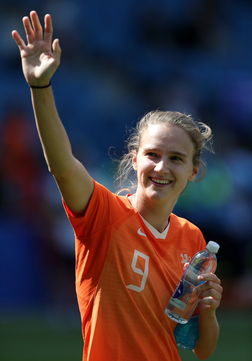 Vivianne-Miedema-defends-after-120-minutes-of-her-game-85-47.jpg